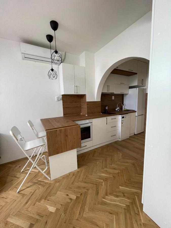 Stella Appartment Novi Sad Eksteriør bilde